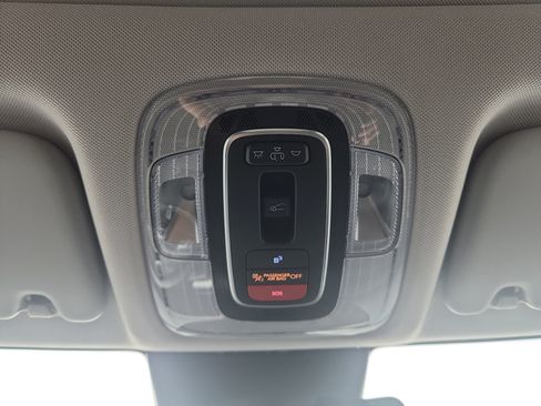 Used 2024 Hyundai Kona Limited AWD/4WD image 20