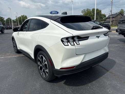 Used 2025 Ford Mustang Mach-E Select AWD/4WD image 9