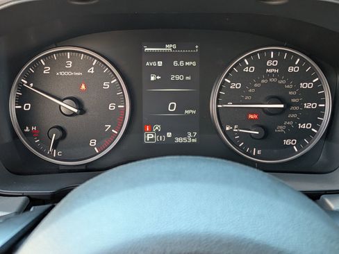 Certified 2025 Subaru Crosstrek 2.5i Limited w/ Crosstrek Mirror Package image 17