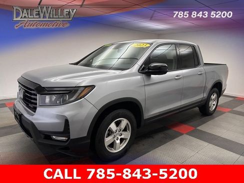Used 2023 Honda Ridgeline Sport image 3