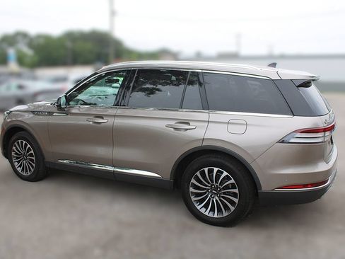 Used 2021 Lincoln Aviator Reserve w/ Equipment Group 201A AWD/4WD image 14