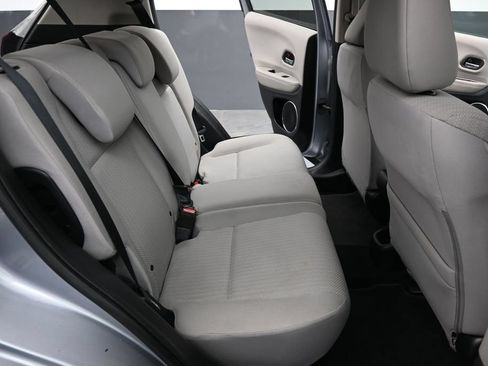 Used 2018 Honda HR-V EX image 25