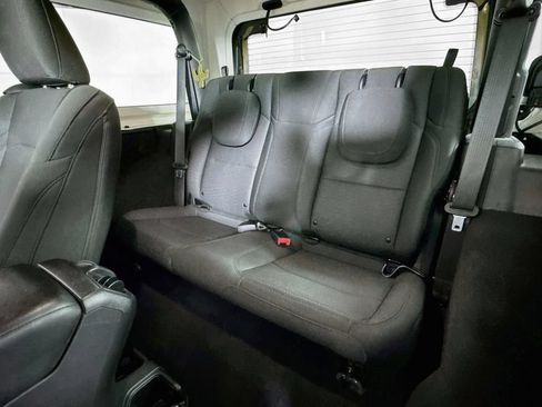 Used 2019 Jeep Wrangler Sport AWD/4WD image 22