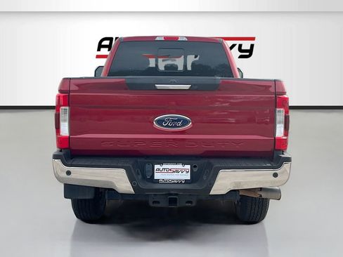 Used 2019 Ford F250 Lariat w/ Lariat Value Package AWD/4WD image 6