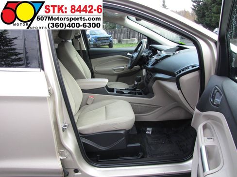 Used 2017 Ford Escape SE FWD image 22