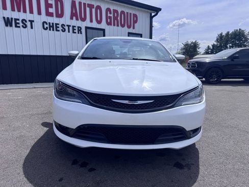 Used 2016 Chrysler 200 S w/ Comfort Group FWD image 2
