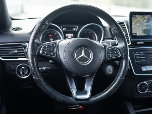Used 2018 Mercedes-Benz GLS 450 4MATIC w/ Premium Package image 23