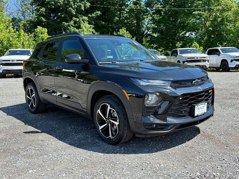 Used 2023 Chevrolet TrailBlazer RS w/ Convenience Package AWD/4WD image 1