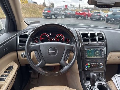 Used 2012 GMC Acadia Denali image 19
