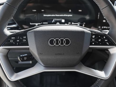 Certified 2025 Audi Q5 Premium w/ Premium Plus AWD/4WD image 17