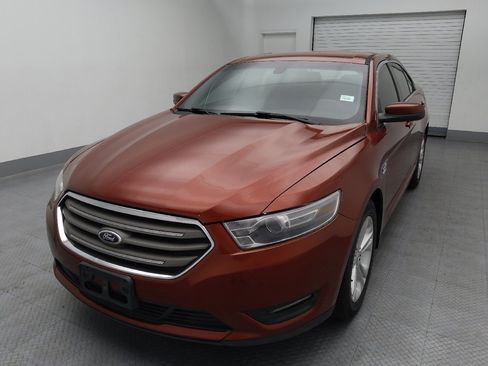 Used 2014 Ford Taurus SEL w/ Equipment Group 201A FWD image 15