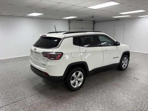 Used 2018 Jeep Compass Latitude w/ Cold Weather Group image 8