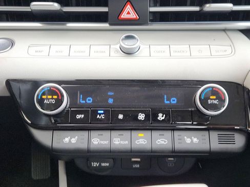New 2026 Hyundai Elantra Limited w/ Cargo Package FWD image 16