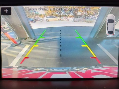 Used 2018 Ford Escape SEL image 5