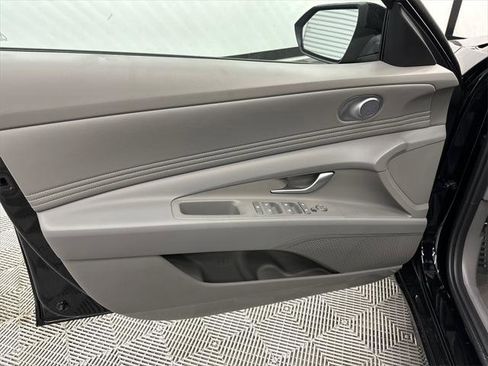 New 2026 Hyundai Elantra SEL Sport image 10