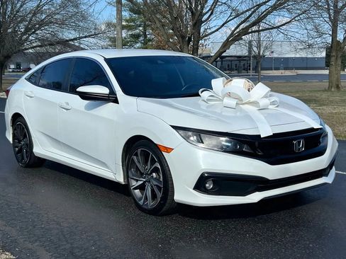 Used 2020 Honda Civic Sport image 3