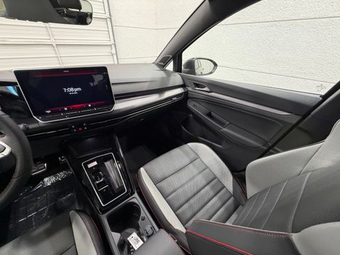 New 2026 Volkswagen GTI SE FWD image 31