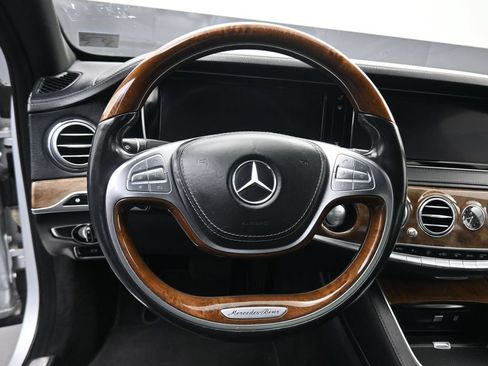 Used 2016 Mercedes-Benz S 550 4MATIC Sedan image 14