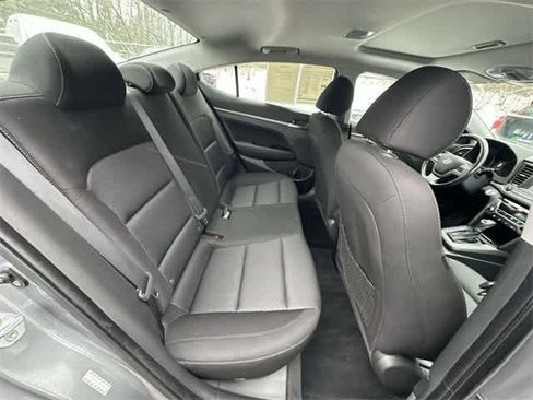 Used 2018 Hyundai Elantra Value Edition w/ Cargo Package image 22