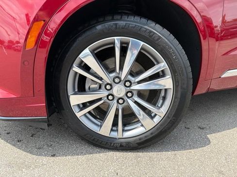 Used 2020 Cadillac XT6 Premium Luxury AWD/4WD image 9