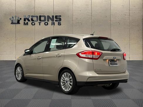 Used 2017 Ford C-MAX SE FWD image 6