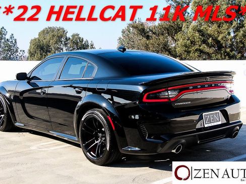 Used 2022 Dodge Charger SRT Hellcat w/ Harman/Kardon Audio Group image 6