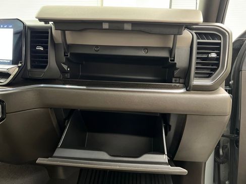 Used 2024 Chevrolet Silverado 2500 LT image 27