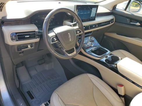 Used 2023 Lincoln Nautilus Reserve FWD image 6