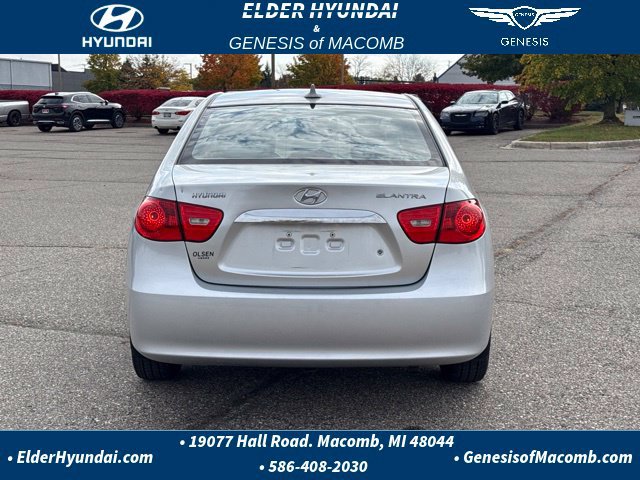 Used 2010 Hyundai Elantra GLS FWD image 5