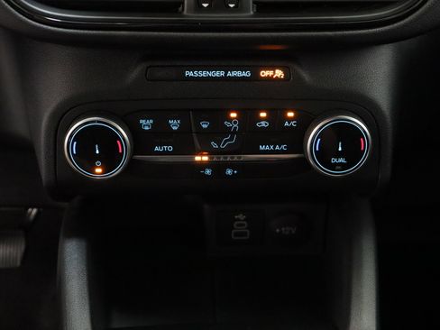 Used 2025 Ford Escape ST-Line w/ Equipment Group 301A FWD image 20