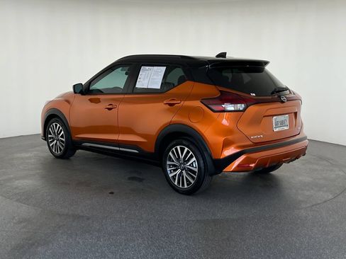 Used 2023 Nissan Kicks SR FWD image 7