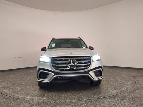 New 2026 Mercedes-Benz GLS 450 4MATIC image 5