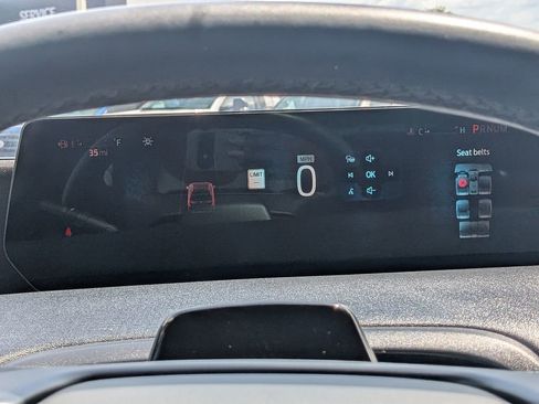 Used 2025 Ford Expedition Active image 30