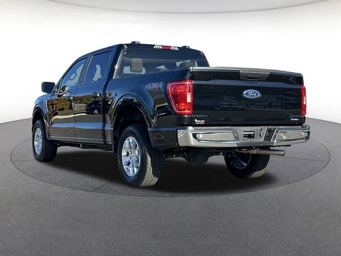 Used 2023 Ford F150 XLT image 3