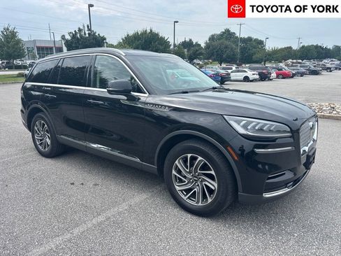 Used 2023 Lincoln Aviator AWD image 1