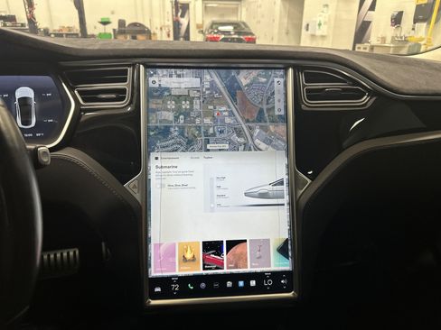 Used 2014 Tesla Model S 85 RWD image 22