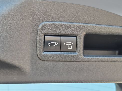 Used 2023 Subaru Solterra AWD image 21