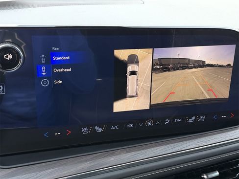 New 2026 Chevrolet Suburban Premier image 16