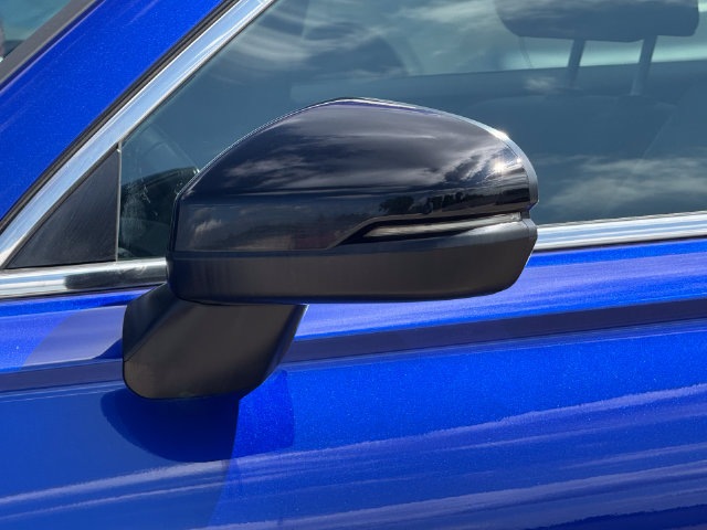 Used 2023 Honda CR-V Sport Touring image 4