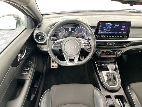 Used 2023 Kia Forte GT-Line w/ GT-Line Premium Package image 3