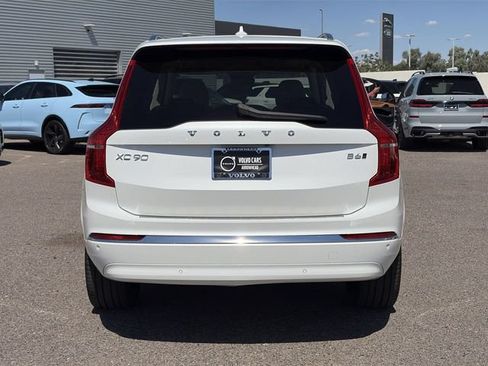 Certified 2023 Volvo XC90 B6 Ultimate AWD/4WD image 7