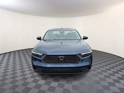 Used 2025 Honda Accord SE image 2