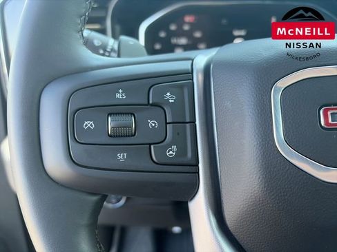 Used 2025 GMC Sierra 1500 Elevation w/ Elevation Premium Package AWD/4WD image 27