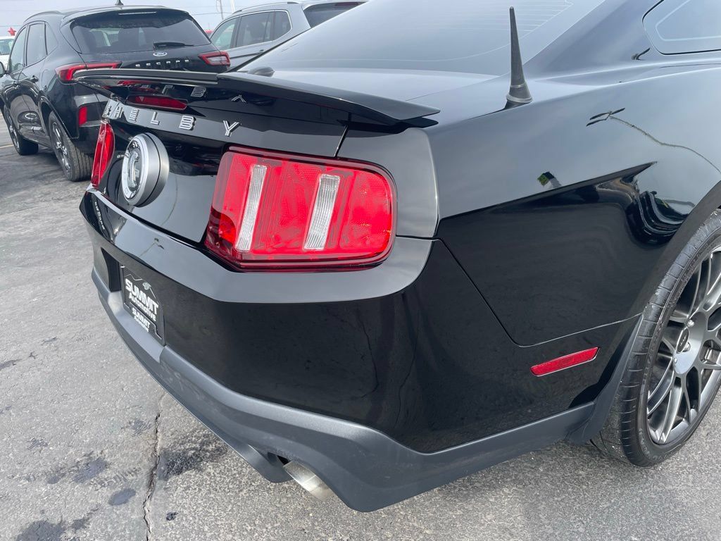 Used 2012 Ford Mustang Shelby GT500 w/ SVT Performance Pkg RWD image 33