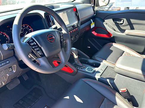 New 2026 Nissan Frontier PRO-4X w/ Pro Premium Package image 9