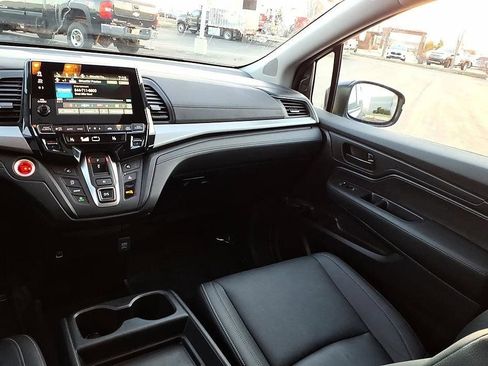 Used 2023 Honda Odyssey EX-L image 23