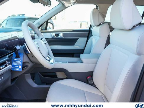 New 2026 Hyundai Santa Fe SE FWD image 18