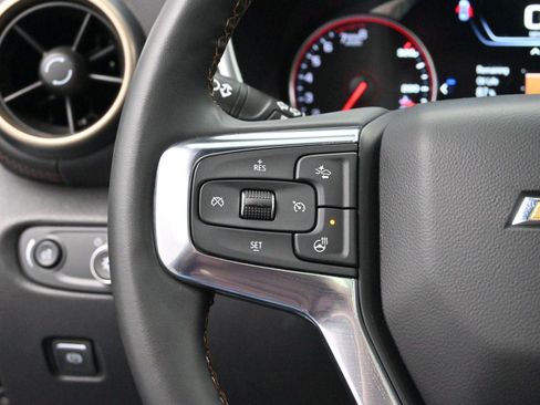 Used 2024 Chevrolet Blazer Premier w/ Driver Confidence II Package image 17