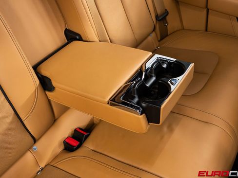 Used 2020 Rolls-Royce Cullinan Black Badge AWD/4WD image 42