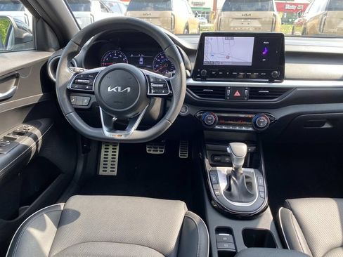 Used 2023 Kia Forte GT-Line w/ GT-Line Premium Package FWD image 11